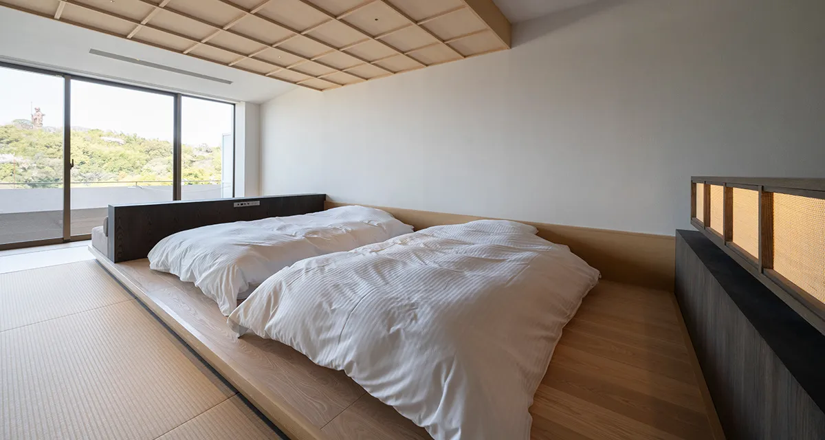 画像:半露天風呂付客室